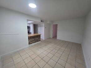 Building Photo - 800 SW 129th Pl