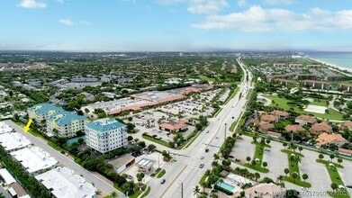 Building Photo - 114 Ocean Breeze Dr
