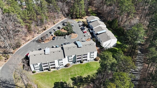 Building Photo - 26 Holland Dr