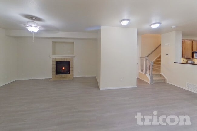 Building Photo - 7147 Silverwind Cir