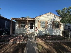 Building Photo - 1349 Kenton St