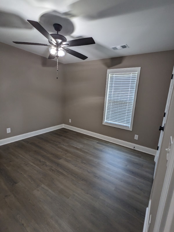 Building Photo - 105 Saraland Trl