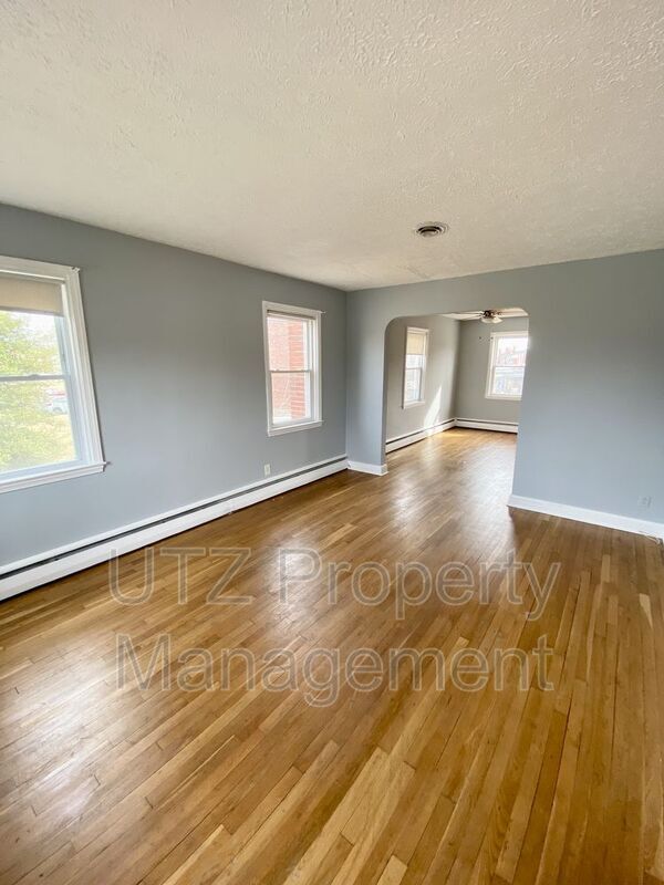 Building Photo - 86 Berkshire Rd