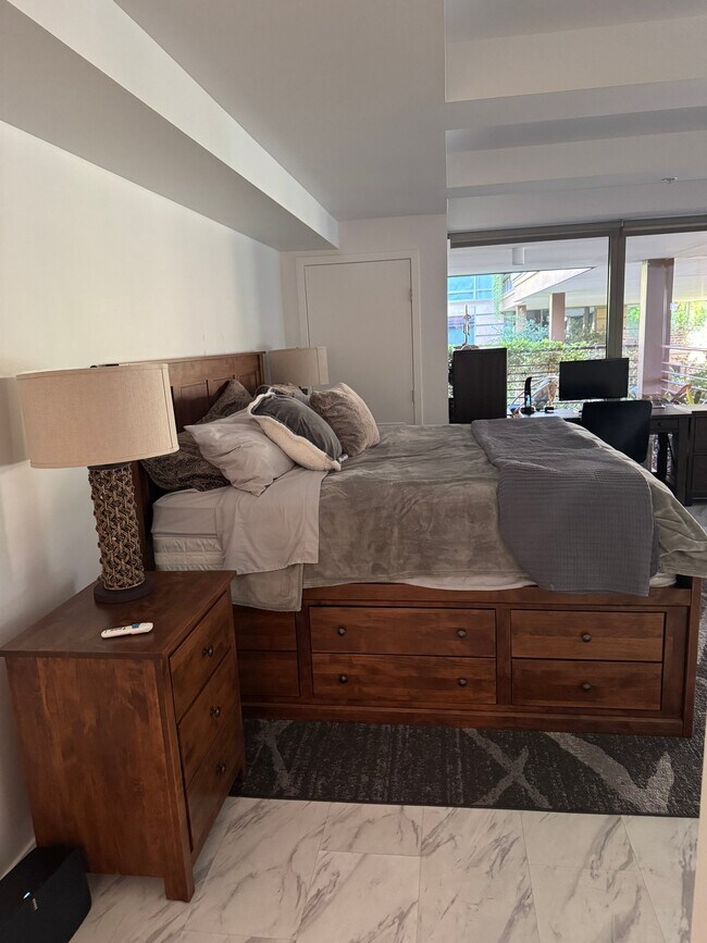 Foto del edificio - 7167 E Rancho Vista Dr