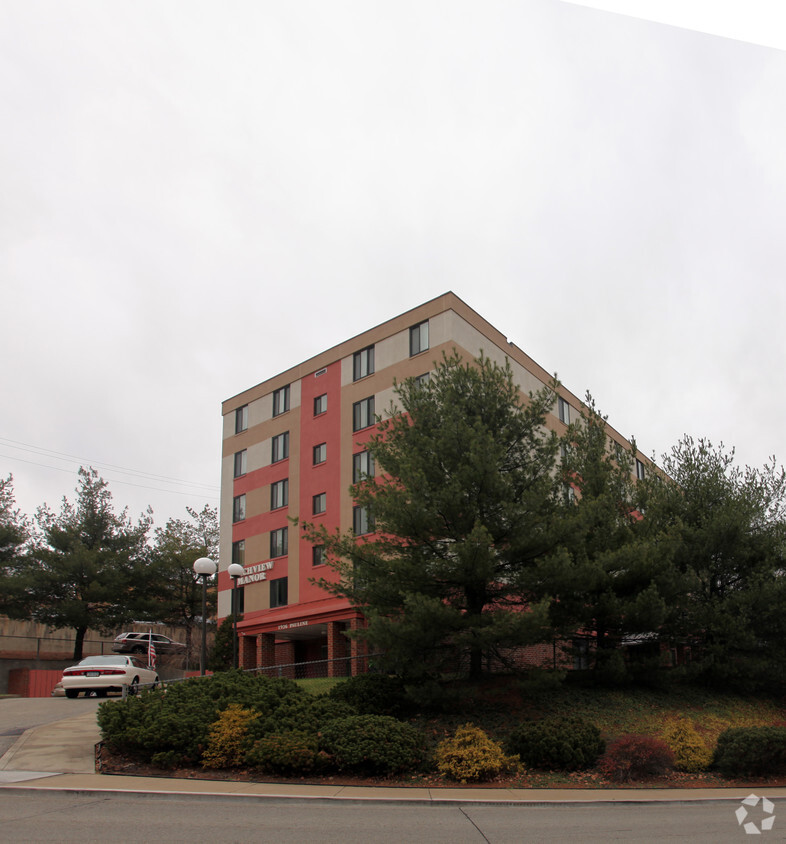 Building Photo - Beechview Manor