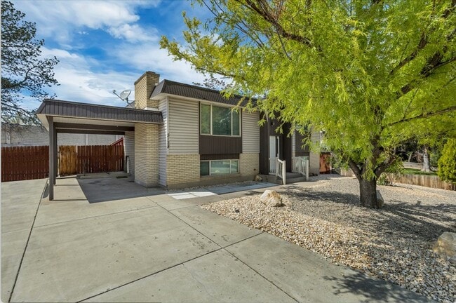 Photo - 5128 S 3760 W Apartment