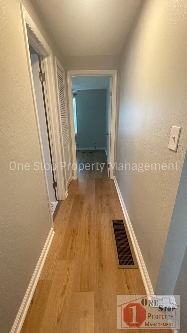 Building Photo - Beautiful 2 bedroom, 1 bathroom home in Ka...