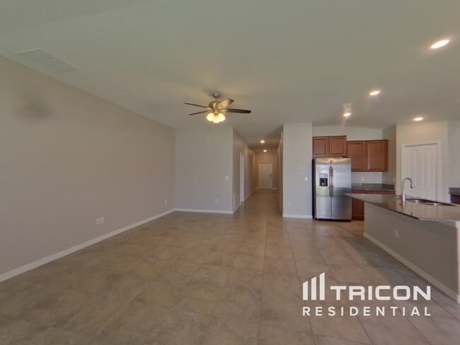 Building Photo - 1615 Broad Winged Hawk Dr