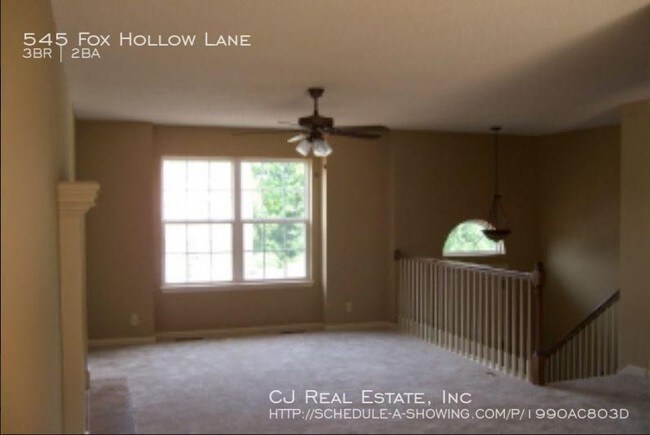 Foto del edificio - 545 NW Fox Hollow Ln