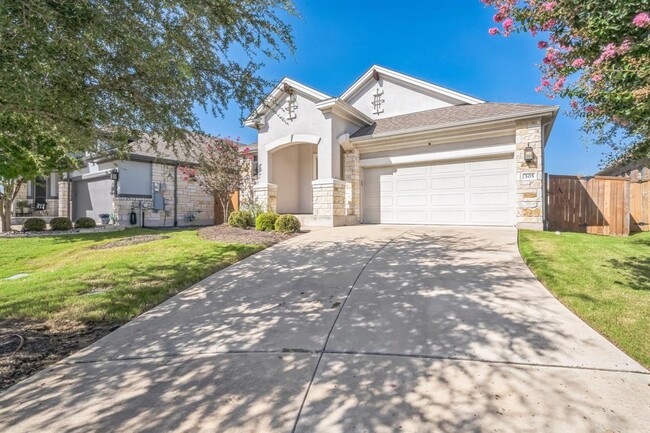 Building Photo - 305 Crossvine Trail