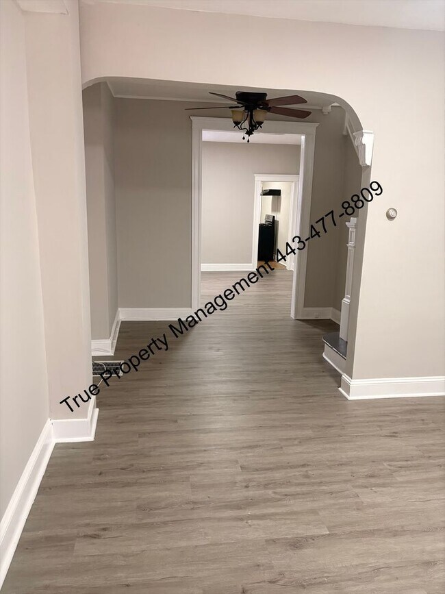 Building Photo - Spacious 3BR Home with Washer & Dryer, Backyard & Basement – $1,500/Month