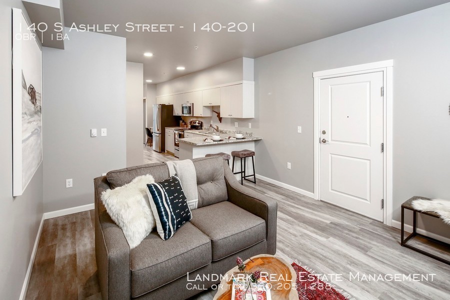 Studio Apartment Home Available Now! Apartment for Rent in Bellingham