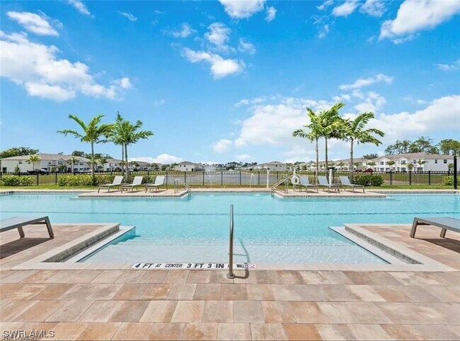 Foto del edificio - 15141 Wildflower Cir