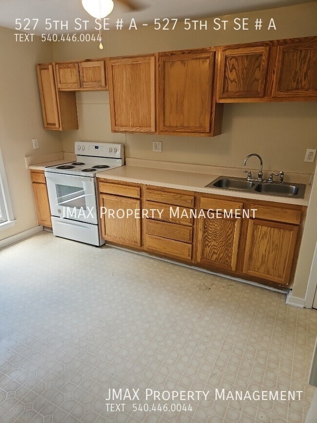 Building Photo - This property has a no security deposit op...