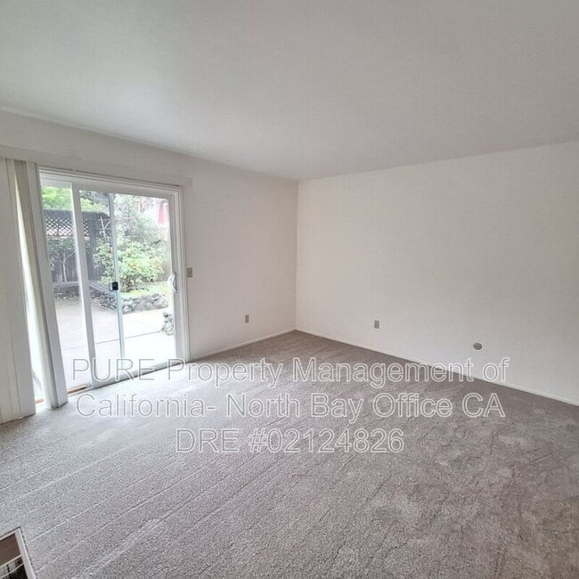 Building Photo - 1023 Santa Clara Ln