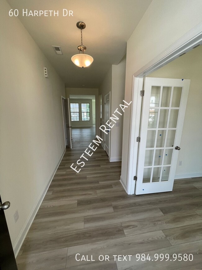 Building Photo - 60 Harpeth Dr