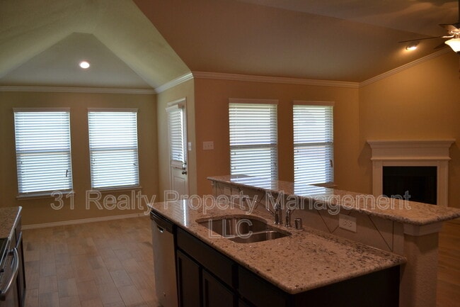 Building Photo - 4114 Gaillardia Way