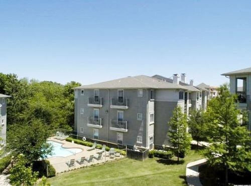 Building Photo - 2929 Kings Rd