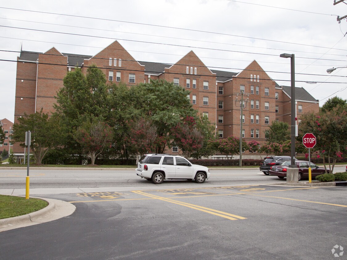 Primary Photo - Forney Edward Apartments