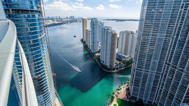 Foto del edificio - 200 Biscayne Blvd Way