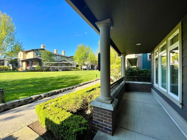 Building Photo - Great townhouse for rent