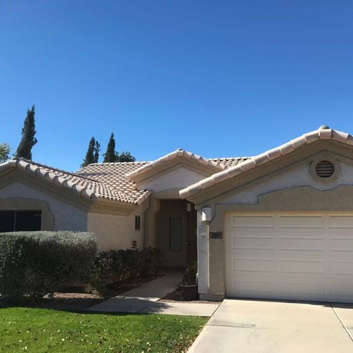 Primary Photo - 542 N Falcon Dr