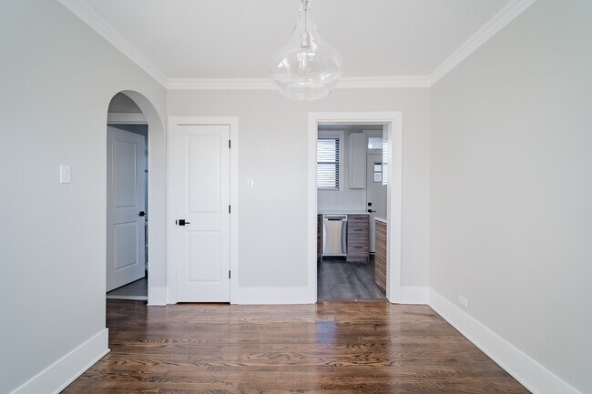 Foto del edificio - 4329 N Hermitage Ave