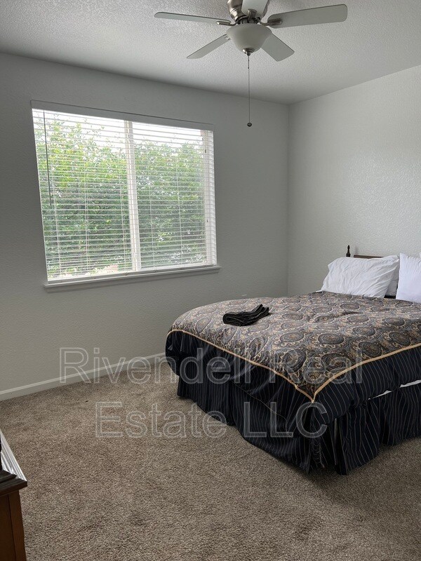 Building Photo - 10380 W 55th Ln