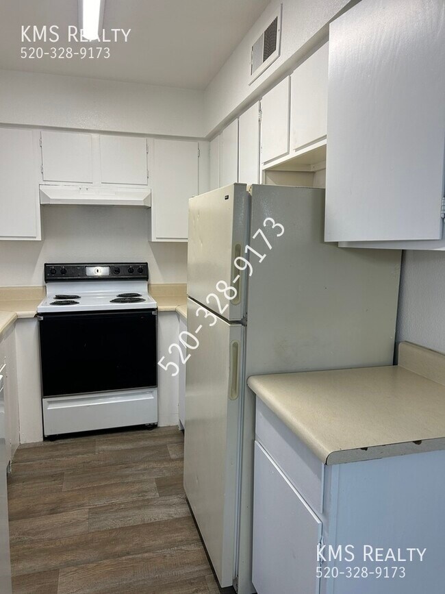 Building Photo - 2Bed / 1Bath - OWNER / AGENT