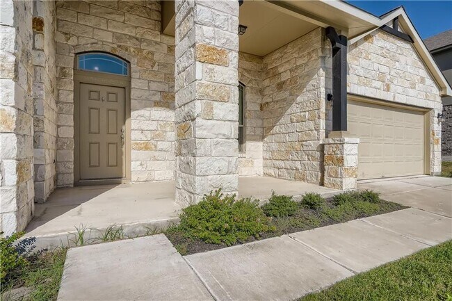 Building Photo - 1943 Mexia Dr