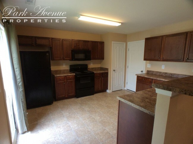 Foto del edificio - 6017 Waterloo Dr