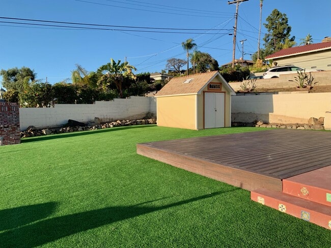 Building Photo - 8045 Cinnabar Dr