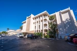 Foto del edificio - 3851 N Ocean Blvd