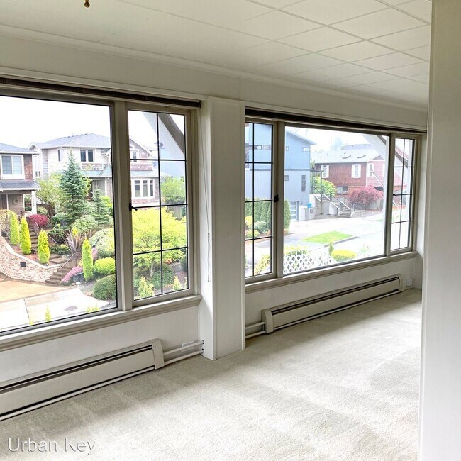 Foto del edificio - 1330 California Ave SW