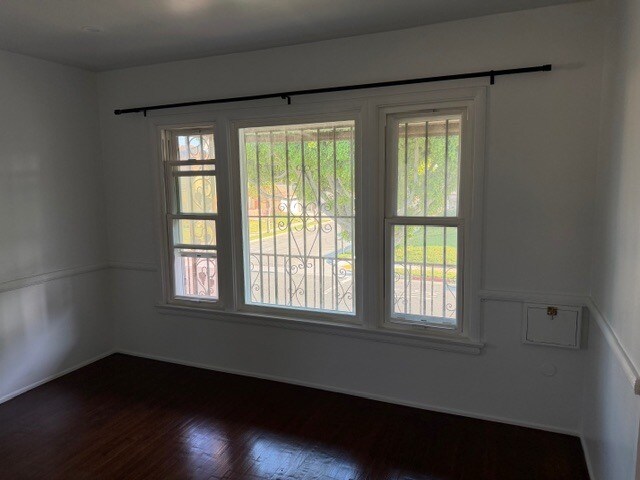 Foto del edificio - 2903 W 85th St