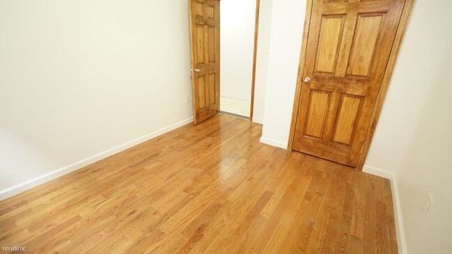 Foto del edificio - 4 br, 2 bath House - 3434 Irwin Ave