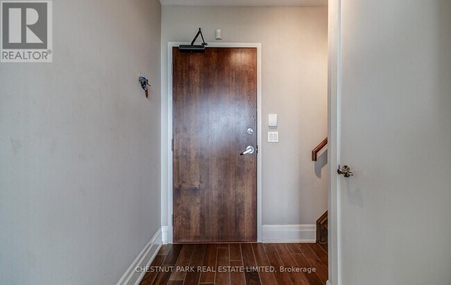 Photo du bâtiment - 2 Fieldway Rd