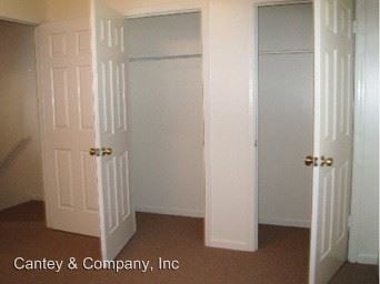 Building Photo - 124 Villas Ct