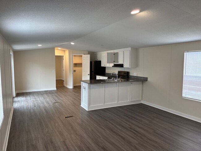 Building Photo - Basin Rock Mobile Home Park - Lexington- Please call the Lexington Office to schedule tours: 803-...