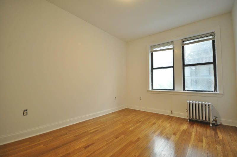 Primary Photo - 109-16 85th Ave