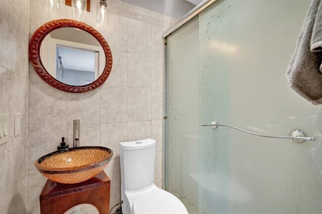 Foto del edificio - 6210 NE 21st Rd