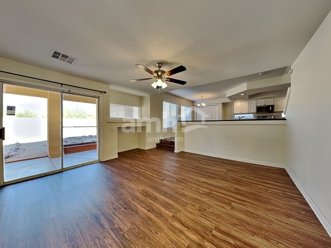 Building Photo - 22028 W Morning Glory St