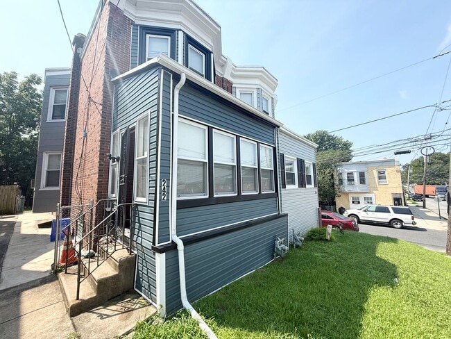 Photo - 242 Pusey Ave Townhome