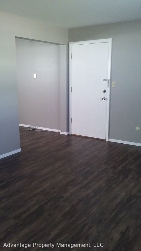 Foto principal - 619-619 W Bennett St