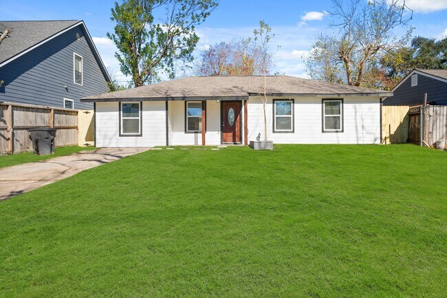 Foto del edificio - 5123 Ridgeway Dr