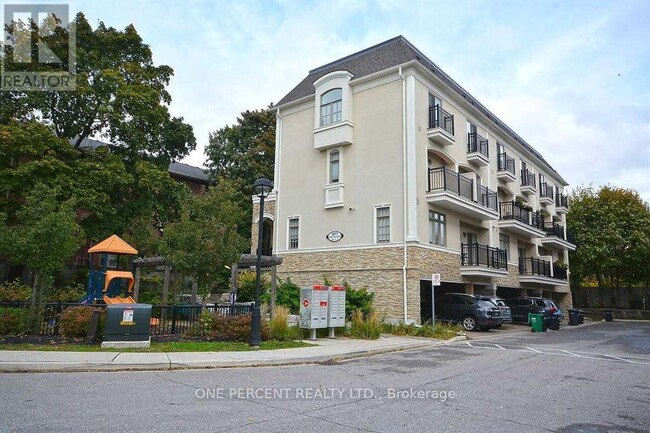 Building Photo - 3077 Cawthra Rd