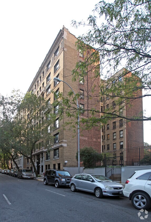 Foto principal - 160 W 95th St