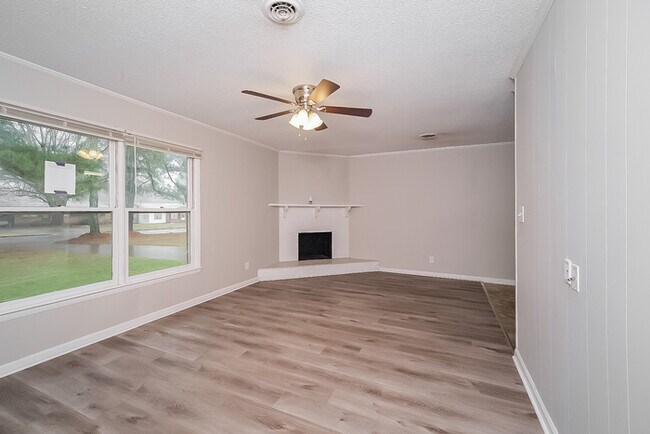 Building Photo - Cozy 3-Bedroom home in Decatur, AL