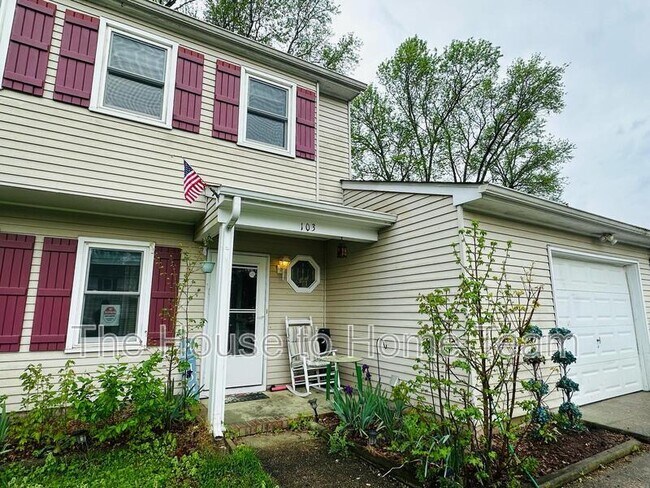 Building Photo - 103 Fairmont Dr