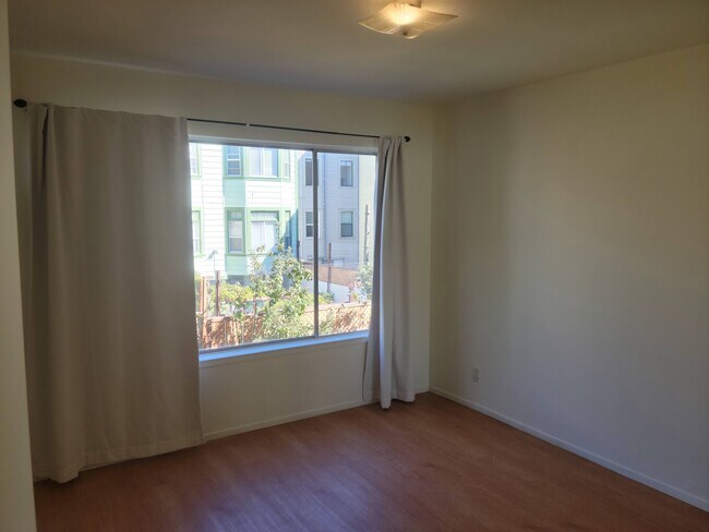 Foto del edificio - 768 8th Ave